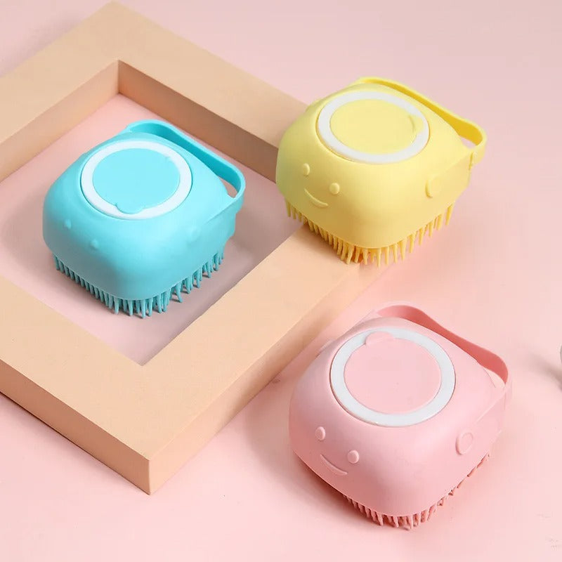 Pet Shampoo Brush ⭐⭐⭐⭐⭐